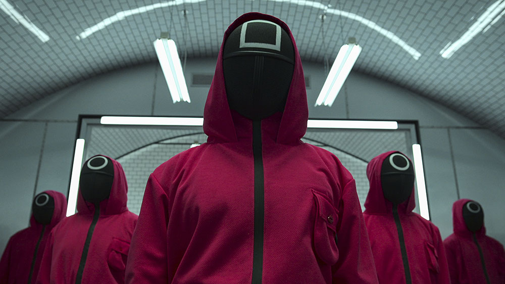 Squid Game: The Challenge - A Dazzling Pursuit of Wealth and Fate